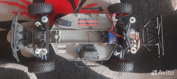 Машинка на радиоуправлении Traxxas Slash 2wd