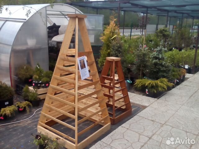 Цветочница для вашего сада из массива лиственницы