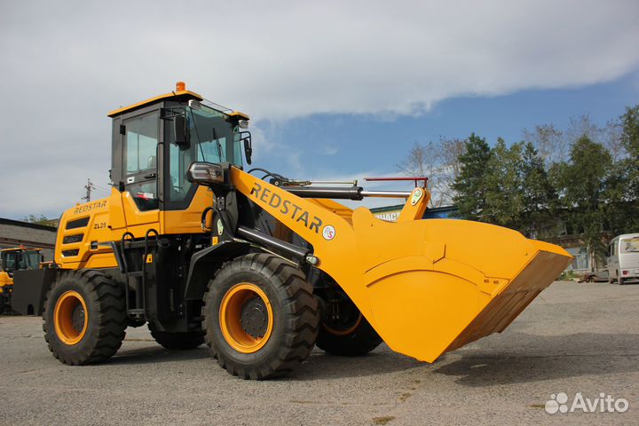 Фронтальный погрузчик Redstar ZL25, 2023