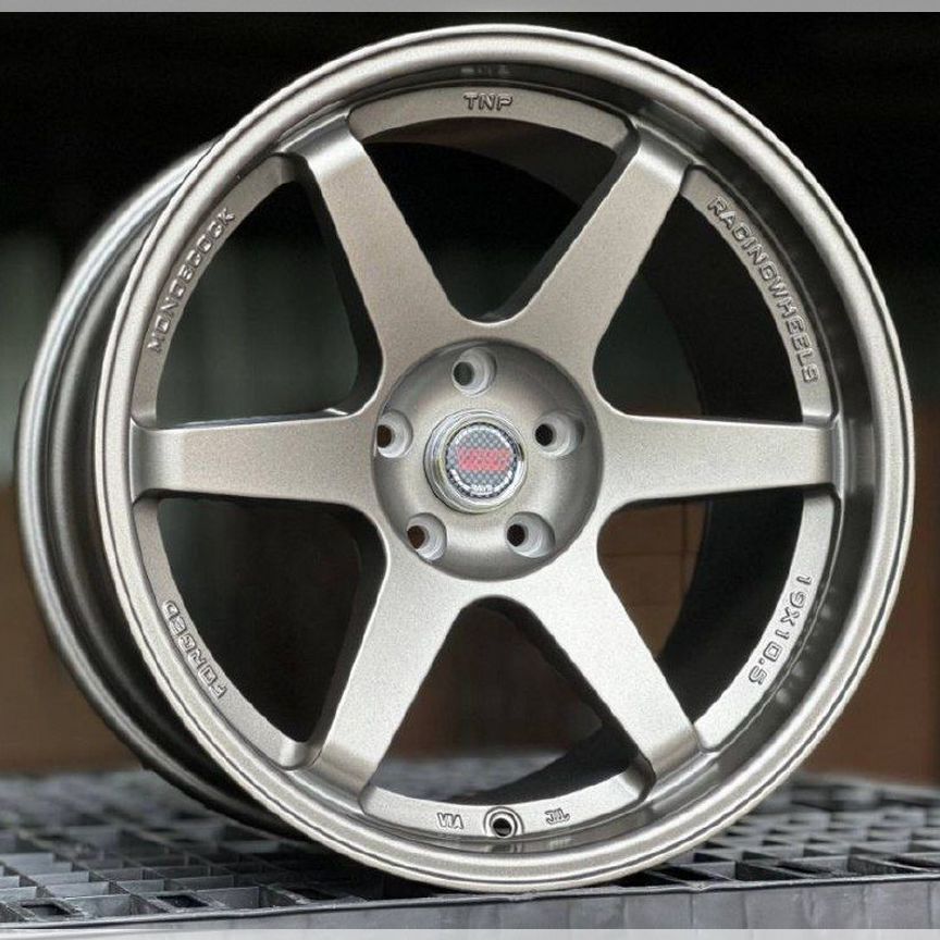 Литые диски Rays Volk Racing TE37 10.5×R19 5×114.3