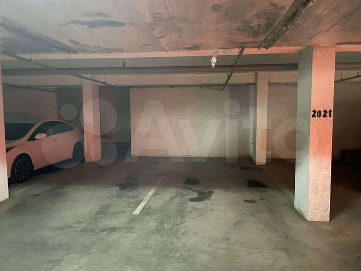 Машиноместо, 15 м²