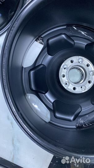 Оригинальные диски Mercedes G-Класс G63 AMG R22