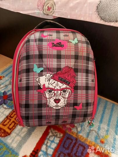 Школьный рюкзак