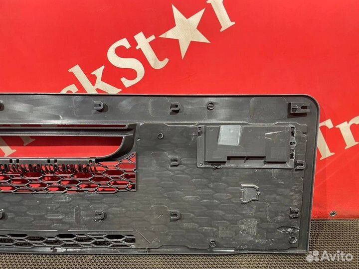 Решетка радиатора Volvo FH