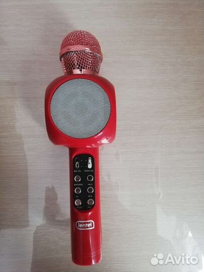 Студийный микрофон