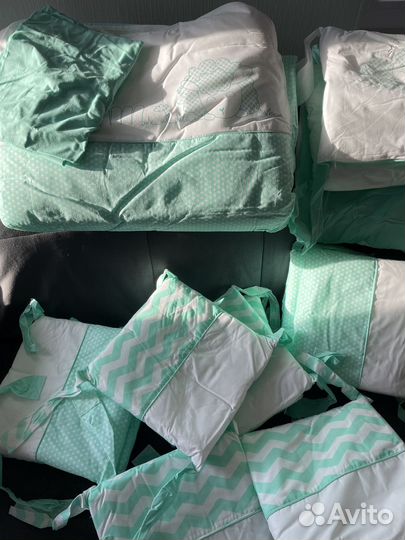 Комплект в детскую кроватку бортики