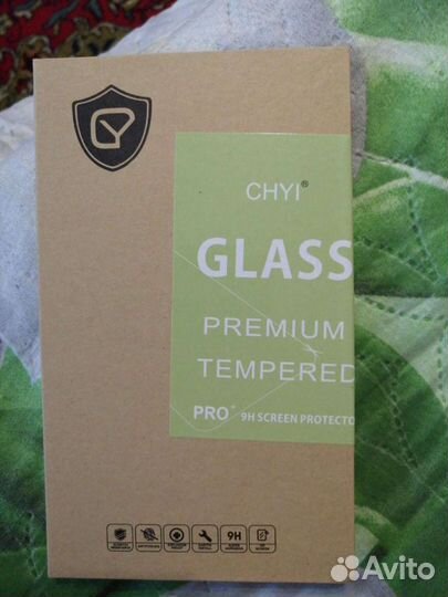 Защитное стекло iPhone 7red, и redmi note 3 pro