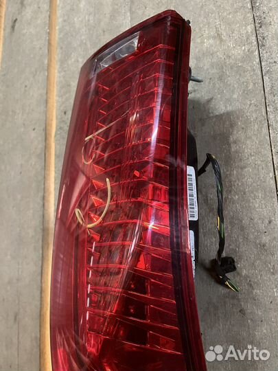 Фонарь левый Cadillac CTS 2