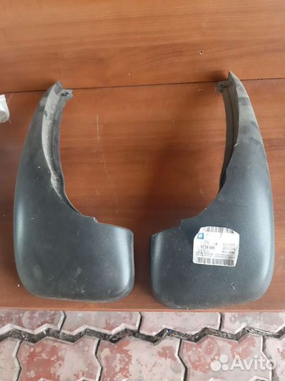 Задние брызговики Opel Zafira A