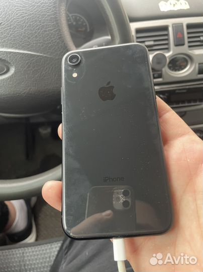 iPhone Xr, 64 ГБ