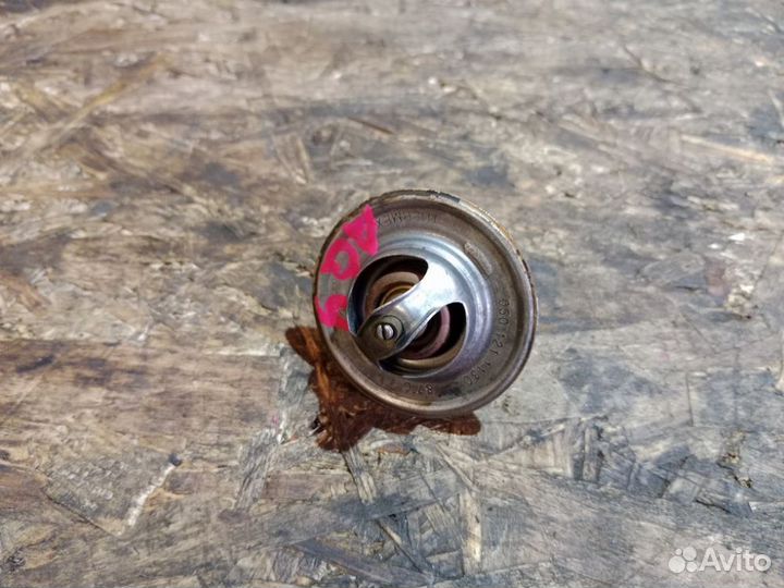 Термостат Volkswagen Golf Mk4 (1997—2006)