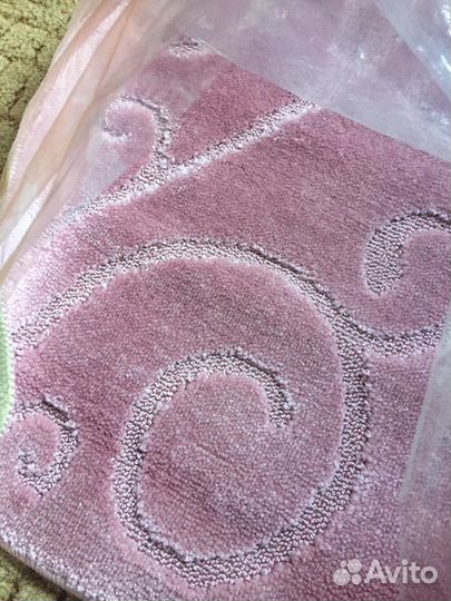 Коврик для ванны и туалета