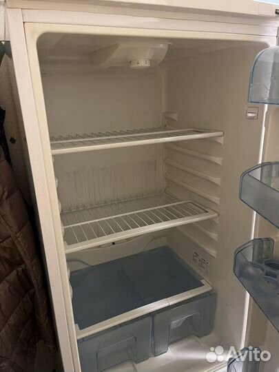 Холодильник beko