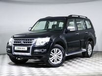 Mitsubishi Pajero 3.8 AT, 2017, 100 000 км, с пр�обегом, цена 2 750 000 руб.