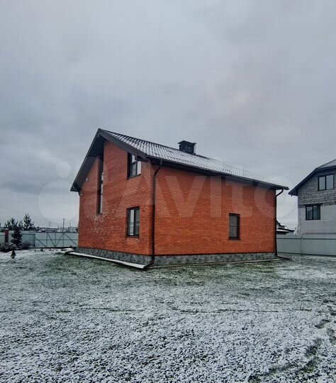 Коттедж 168 м² на участке 15 сот.