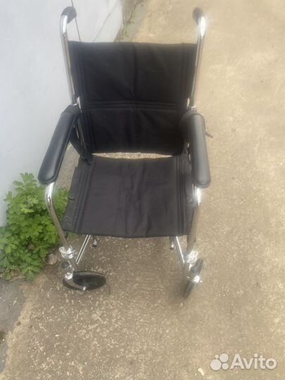 Коляска для инвалидов