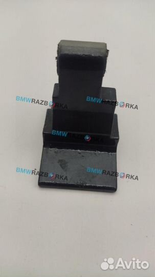 Петля двери передней левой BMW 7 F01/F02 2011