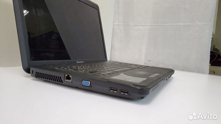 Lenovo G555