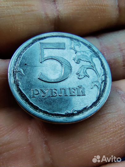 Продам монету