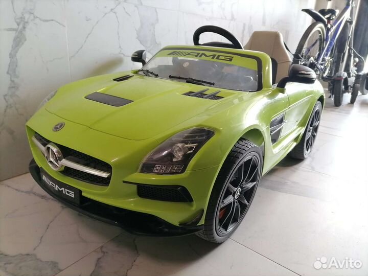 Детский электромобиль Mercedes SLS AMG
