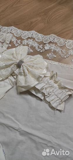 Роскошный кружевной комплект на выписку