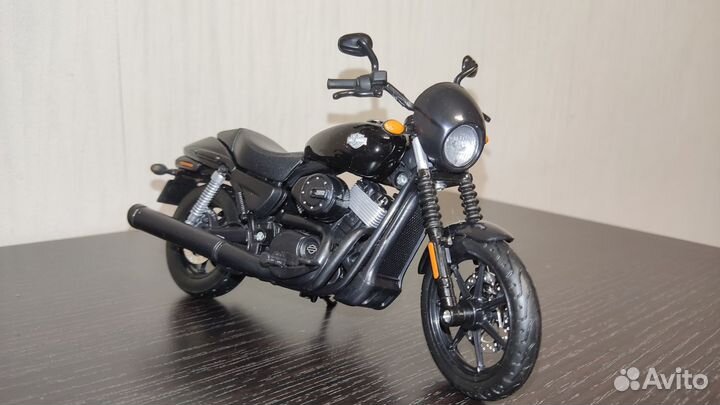 Модели мотоциклов 1/18 и 1/12