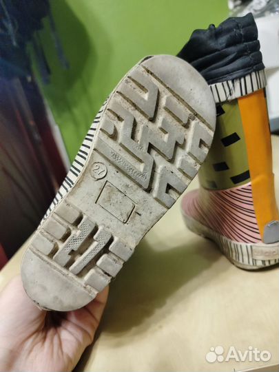 Резиновые сапоги детские 27