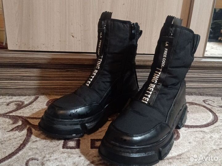 Ботинки женские зимние 38 размера бу