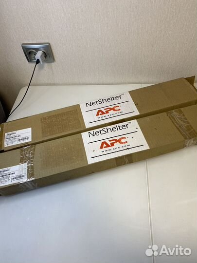 Новый Кабельный органайзер APC AR8442