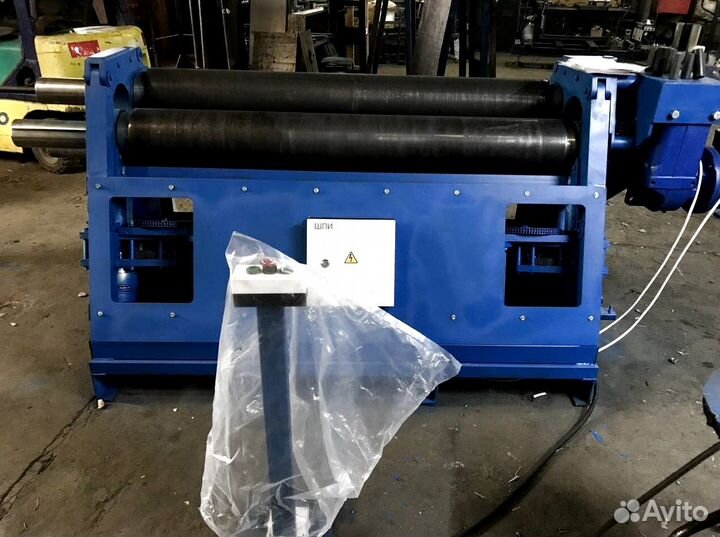 Вальцовочный станок 1550х10мм от производителя