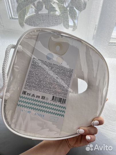 Подушка для новорожденных Babyton