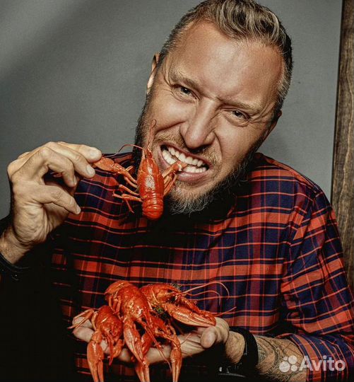 Живые и варёные раки