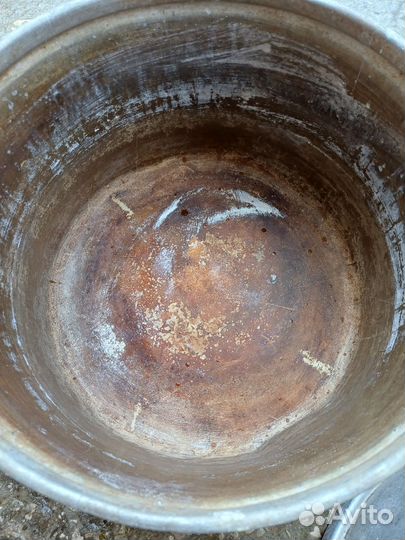 Алюминивая кастрюля на 20 литров