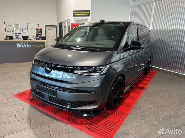 Volkswagen Multivan 2.0 AMT, 2024, 10 км