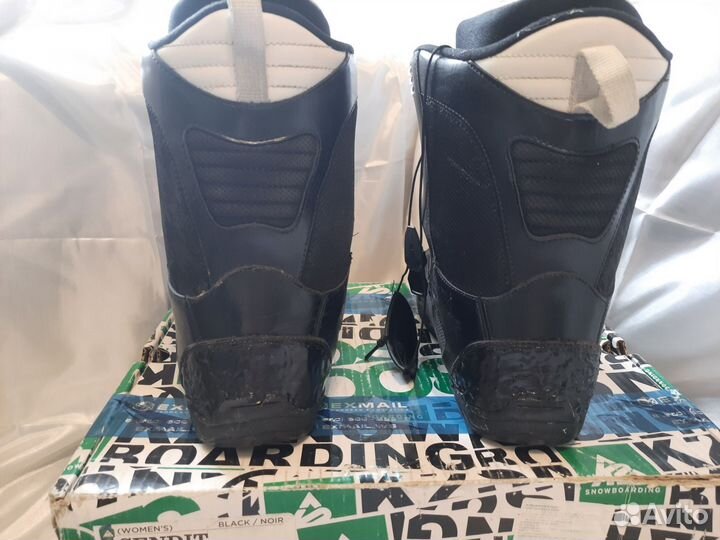 Сноубордические ботинки р.36-37
