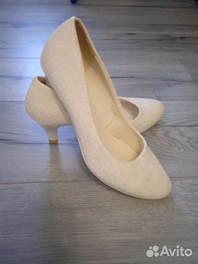 Свадебные туфли 39