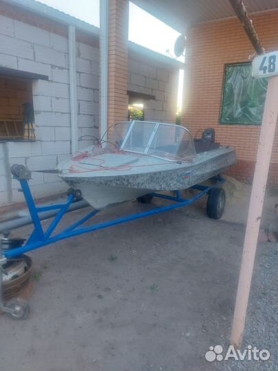 Моторная лодка