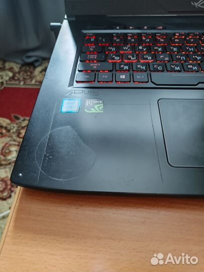Ноутбук asus rog strix gl703vd