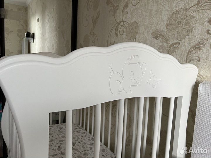 Детская кроватка