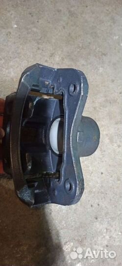 Суппорт передний левый hyundai kia