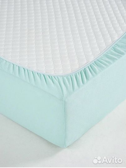 Простынь на резинке