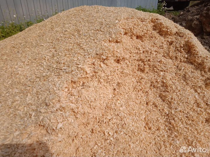 Опилки в мешках