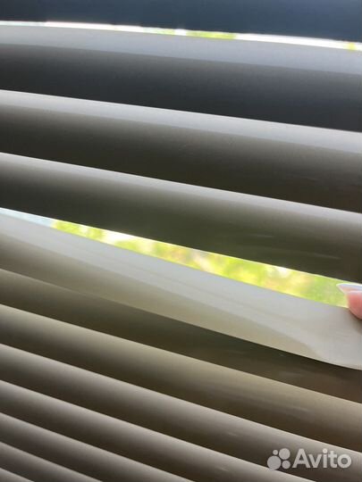 Жалюзи горизонтальные алюминиевые