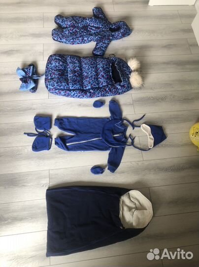 Продам зимнию одежду для младенцев
