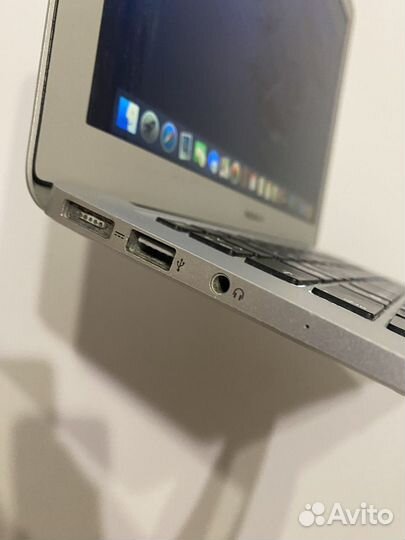 Забронирован Apple MacBook Air 13 early 2014