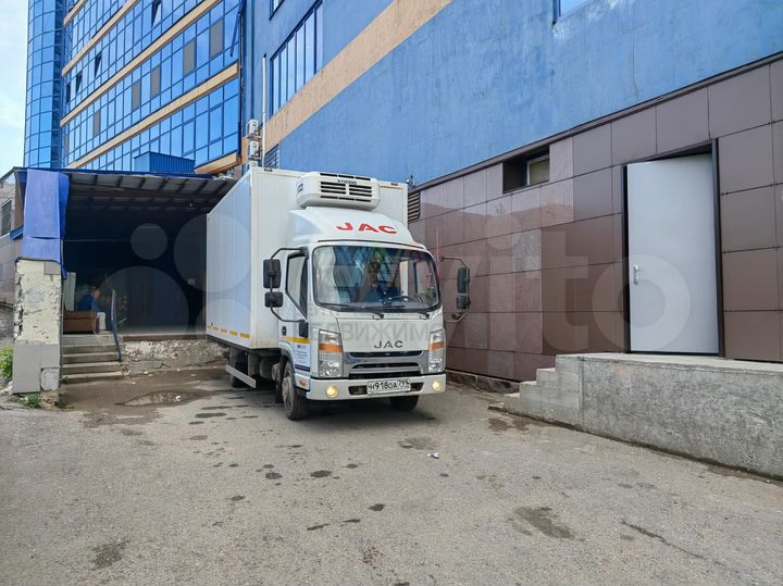 Склад-магазин 220 м2 в ТЦ Южный полюс Зеленая Роща