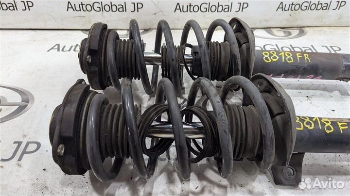 Амортизатор/стойка передняя правая Volkswagen Passat