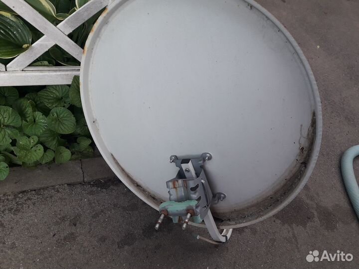 Спутниковая тарелка с конвектором