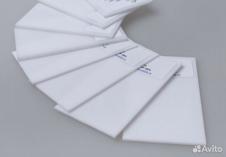 Монолитный поликарбонат белый 3мм