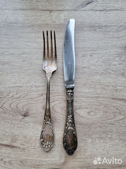 Мельхиоровые ложки, вилки, ножи